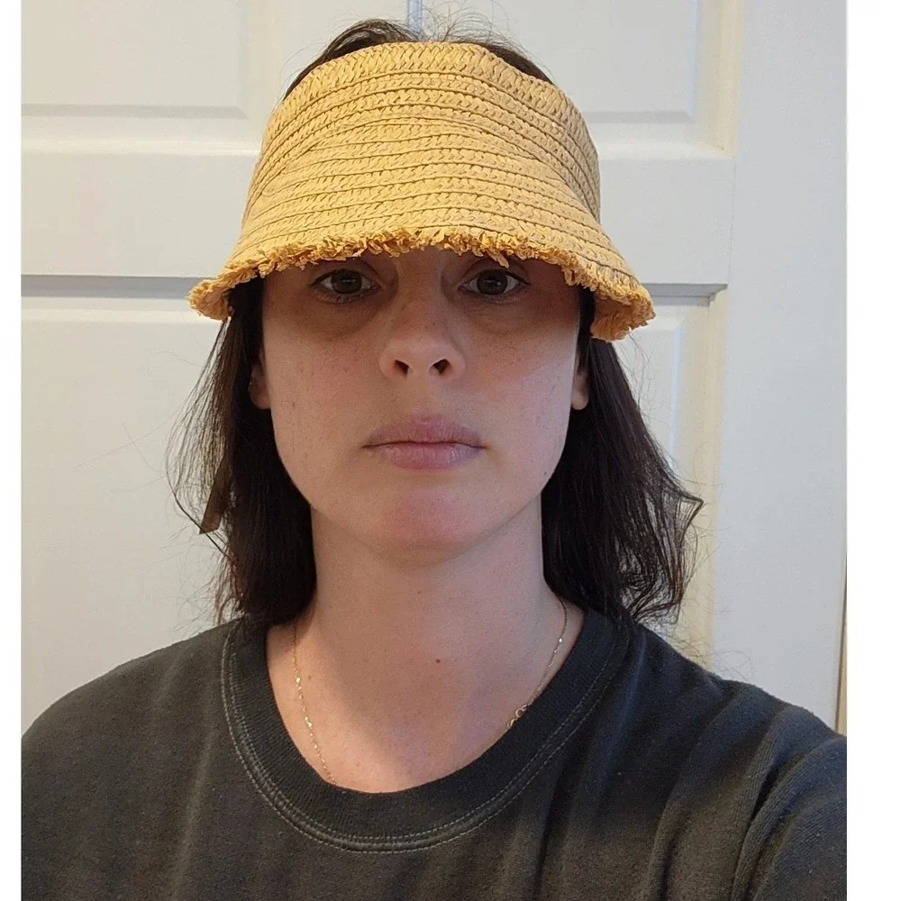 Laline Straw Visor Summer 23 Tan Woven Sun Hat with Ribbon Tie New With Tags